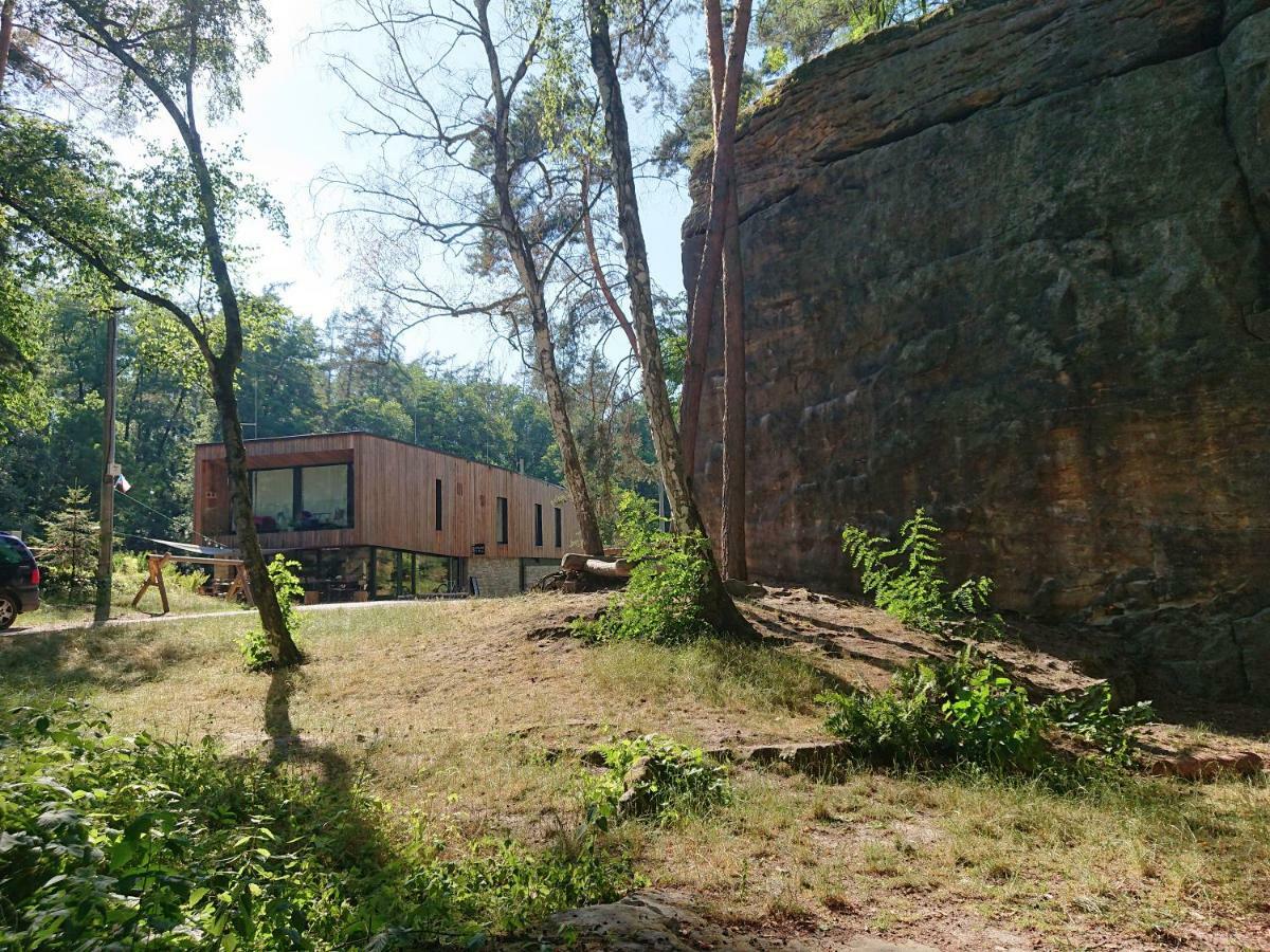 Penzion Kulna Slatinany Exterior photo